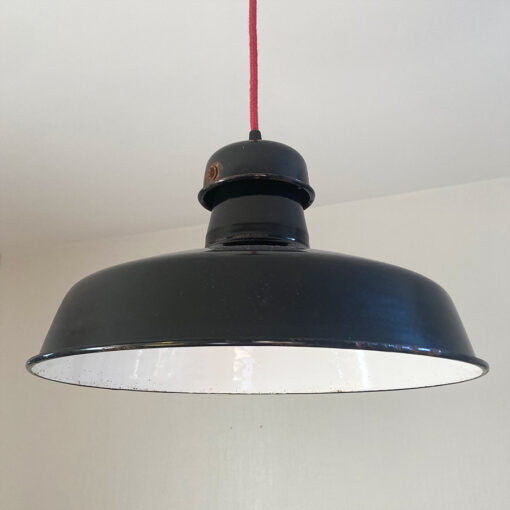suspension-industrielle-vintage-noire