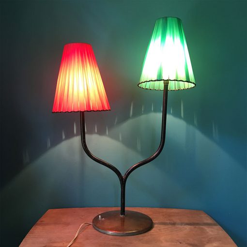 lampe vintage années 50 allumée