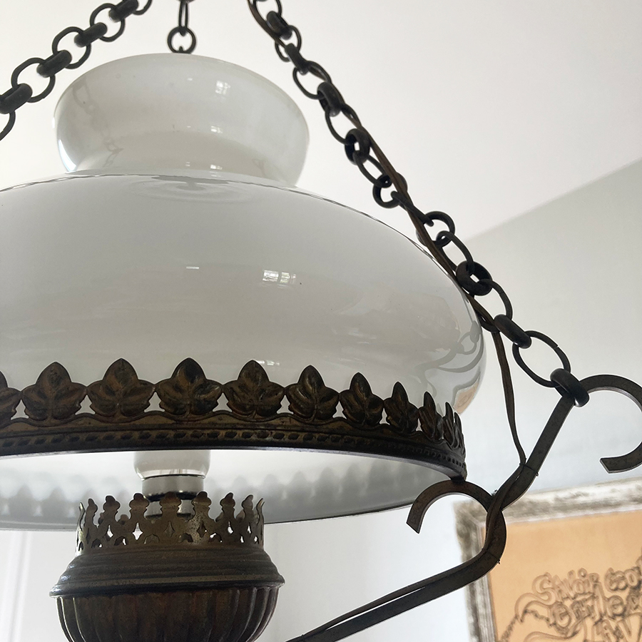 Lustre opaline Space Age années 70