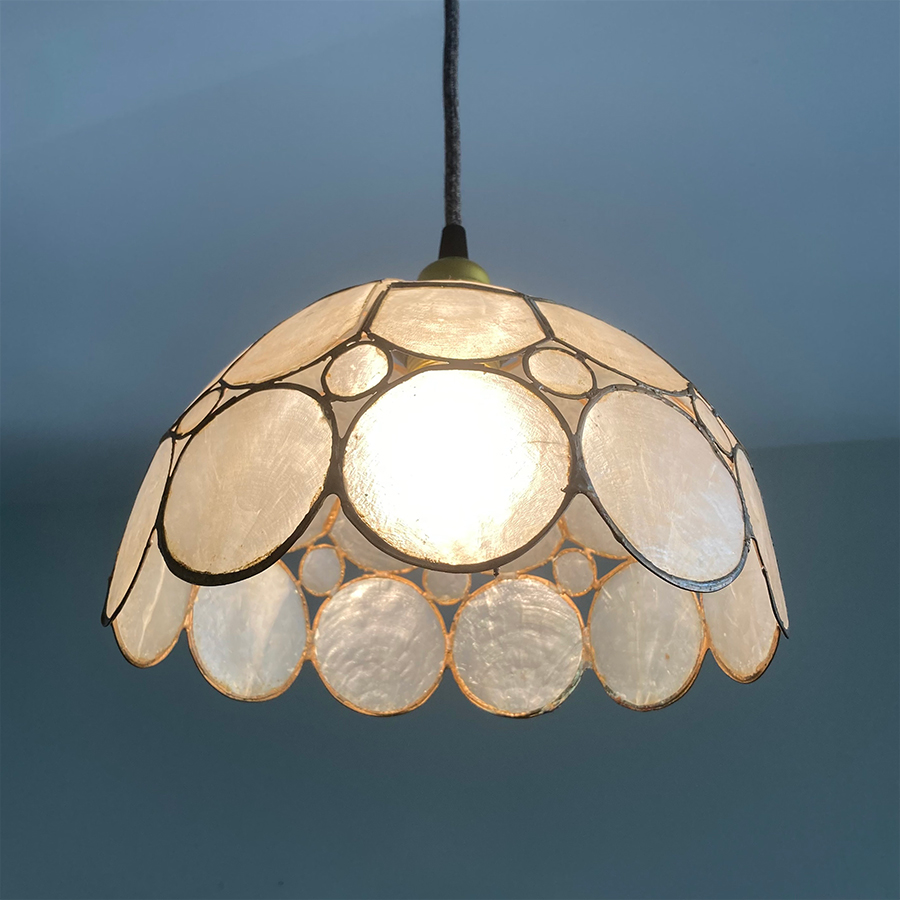 suspension-vintage-nacre-allumee