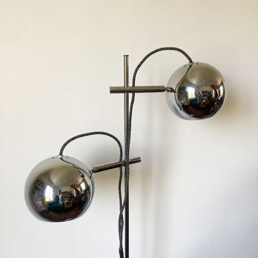 lampadaire-eye-ball