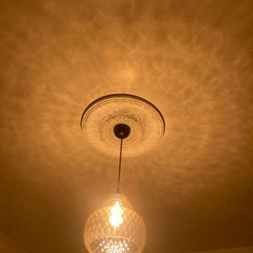 suspension-ancienne-verre-dessin-plafond