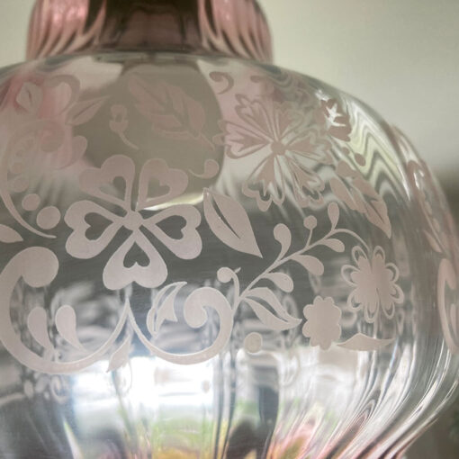 suspension-ancienne-verre-rose-dessin